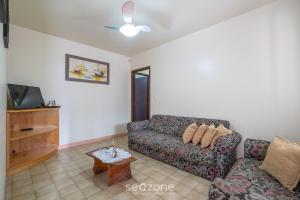 Casa a 4 min a pé da praia em Porto Belo BRR0097