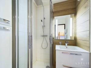 Studio rénové avec balcon expo Sud, au pied des pistes - FR-1-398-587