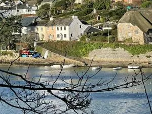 Honeysuckle Cottage Newton Ferrers - Noss Mayo