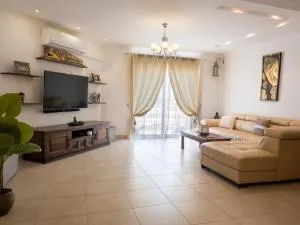 KIMRAY Boutique Apartment - Indulge in Comfort, Embrace Tranquility - Il-Ħamrija