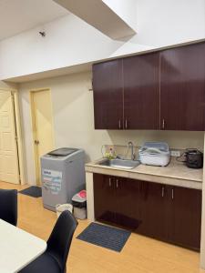 Greenhills commercial center 1-2BR condominium