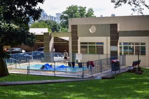 Apt in gated community