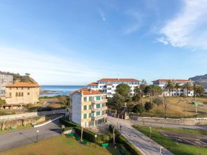 Bakio Beach VII with Parking by Aston Rentals