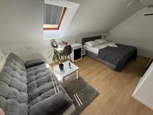 Queen Room room in Gostisce Sovdat