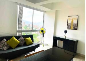 Apartaestudio en el poblado cerca a Povenza 241