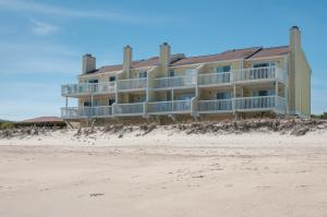 Bobs Place by Bryant Real Estate