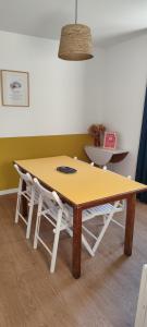 B&B / Chambres d'hotes Les Pingouins du Puits : photos des chambres