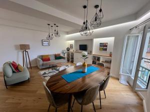 Appartements LARA AP4441 By Riviera Holiday Homes : photos des chambres