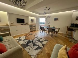 Appartements LARA AP4441 By Riviera Holiday Homes : photos des chambres