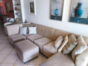 Pé na Areia 4 dormitórios BC