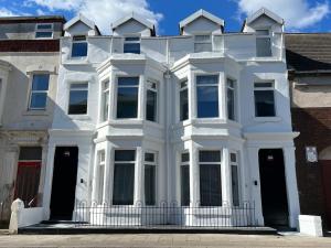 The White House Vegas Suites