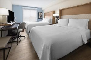 Standard Room with Two Queen Beds room in Quality Inn West End
