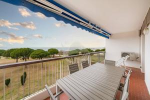 AS13357 - P3 face à la plage sans route à traverser, proche centre ville avec parking privé