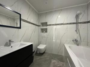 Maison 8 pers et 2 lits bébés