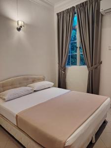 Pearl Villa 5 Bedroom Unit 3A