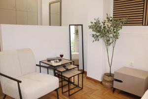 ARIS- The Urban Retreat