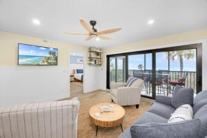 Tarpon Beach 302 condo