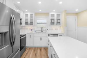 Tarpon Beach 302 condo