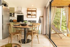 Campings DAMONA LODGES : photos des chambres