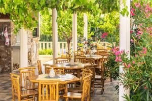 La Perla apartments 3