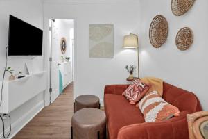 W. Cola Mini Pad -Tiny House