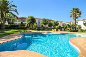 Casa Clara Sun, Beach and Pool