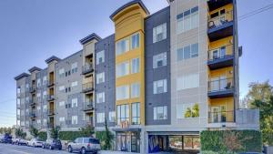 Landing at VIA Apartments - Studio in Downtown South Salt Lake