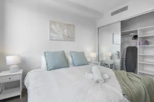 The Eton - Brand NEW Nundah Modern 1 Bedroom APT with Parking, Netflix - Brisbane