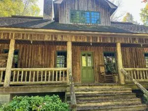 Teebo backwoods retreat - Mocksville