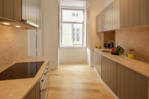 Baixa Apartment by Les Deux Mariettes