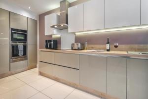 Rosemount Lake District Townhouse with Hot Tub - Ridgestone