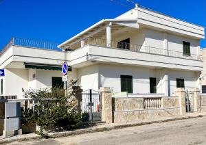 Front Beach Apartments Rose Superiore