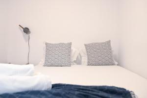 Alfama Design with Terrace by Homing