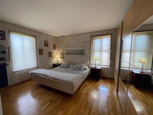 Maisons de vacances Vaste maison familiale en pierres apparentes PROMO SEPTEMBRE : photos des chambres