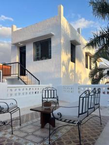 Authentic Colonial & Central