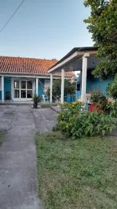 Bela Casa para Pousada na Praia de Arambaré - Arambaré