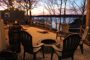 Modern Getaway - New Outdoor Amenities! - Location