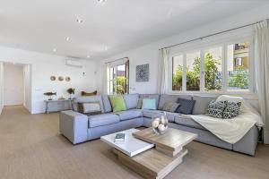 apartment just 150 m from the Alcudia beach - 4hvězdičkové hotely ve městě Port d'Alcúdia