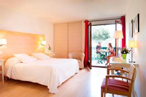 Hotels La Pinede : Chambre Double Basique