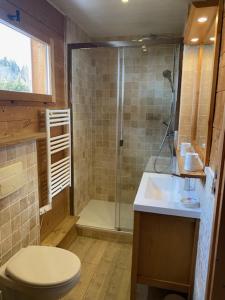 Chalets Chalet vue montagne , proche des pistes : photos des chambres