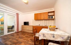 Cozy Apartment In Barbat Na Rabu