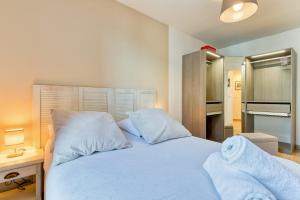 Maisons de vacances Justin charme a Rouen avec parking securise : photos des chambres