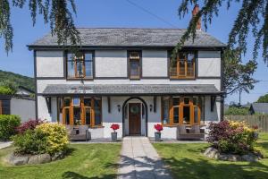 Y Gorlan - Snowdonia luxury house Carneddau mountain views