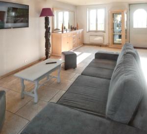 Maisons de vacances Maison charmante a Bleneau avec jardin et equipements modernes : photos des chambres