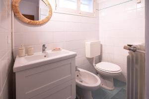 Terrazza sui tetti a un passo dal mare img10