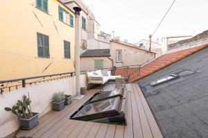 Terrazza sui tetti a un passo dal mare img18