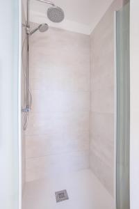 Le petit Nantais, centre de Rennes, avec vue sur la Cathédrale