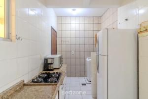 Belo apto a 600m da Praia Central em BC - NRR128
