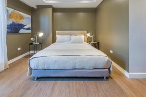 El Tesoro Medellín Hab310 by Letoh