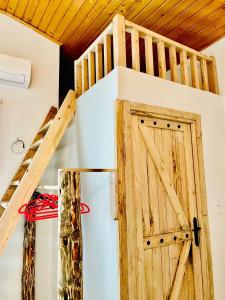 Karaoz Global Houses